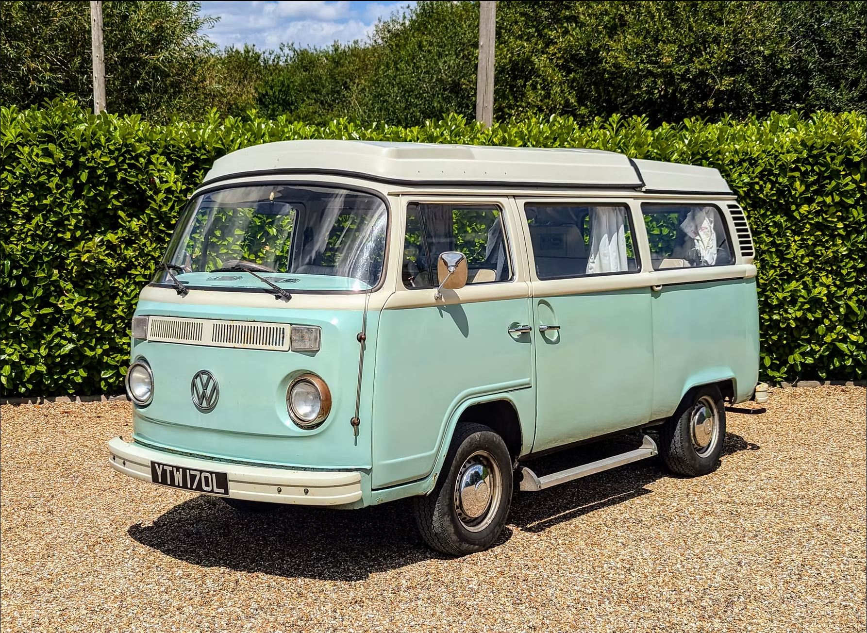 1972 Volkswagen T2 Camper Van